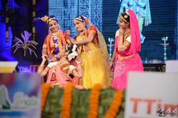 Mukunda Movie Audio Launch